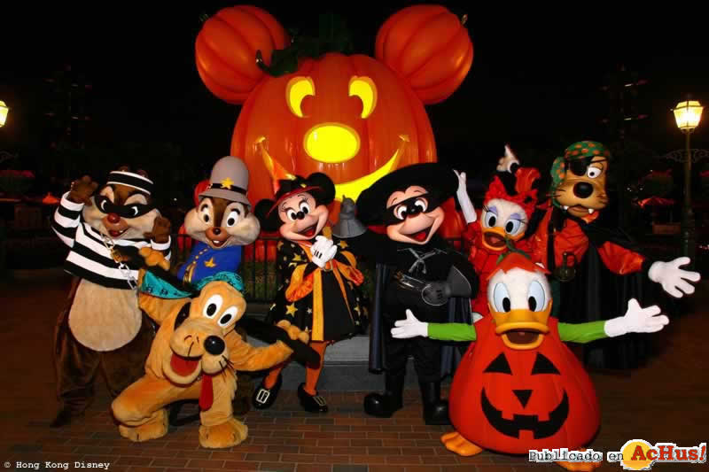 Imagen de Hong Kong Disneyland Resort  Mickey Mouse Friends Halloween